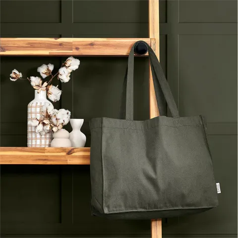 BG-OK-471-B-MG-LIFESTYLE-NO-LOGO_1024X1024.jpg