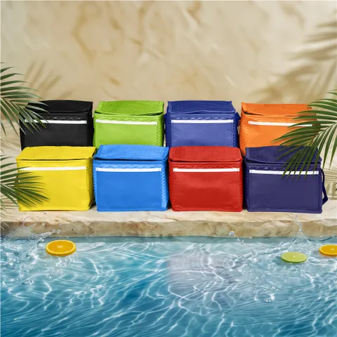 cool-5340_lifestyle_ai-no-logo_1024x1024