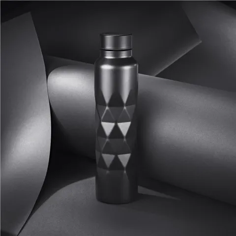 DR-AV-277-B_LIFESTYLE-NO-LOGO_1024X1024.jpg