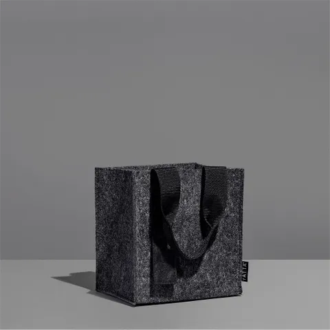 GH-YT-40-B-19-FELTBAG_1024X1024.jpg