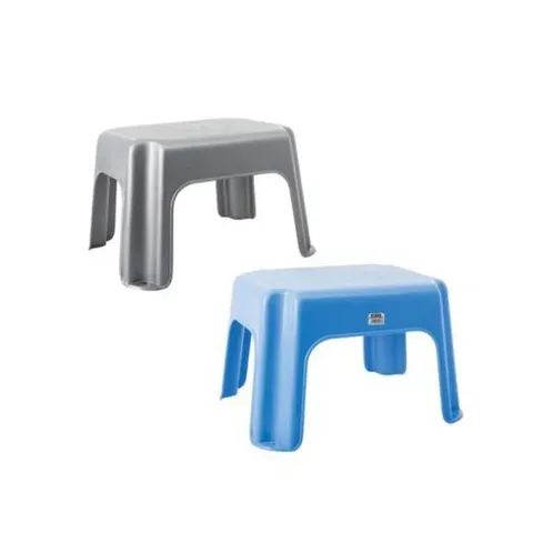 heneck-sacks-step-stool-two-min.jpg