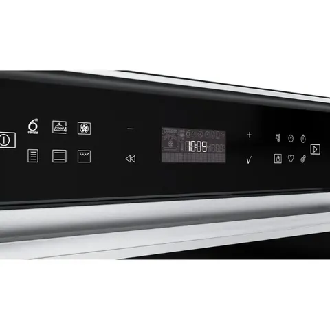 whirlpool-60cm-6th-sense-built-in-oven-w7om44bs1h-controls.jpg