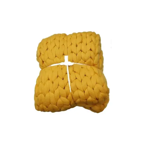 home4u-100x120-yellow-chunky-woolen-blanket.jpg
