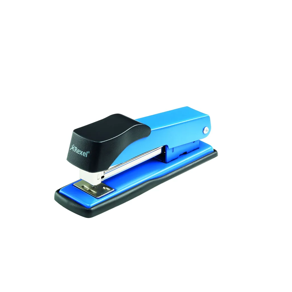 standard 100/200 staplers - half strip - blue