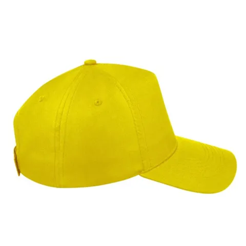 yellow_right_side_fb89b942-c248-48f0-a9ce-7d78d176d277
