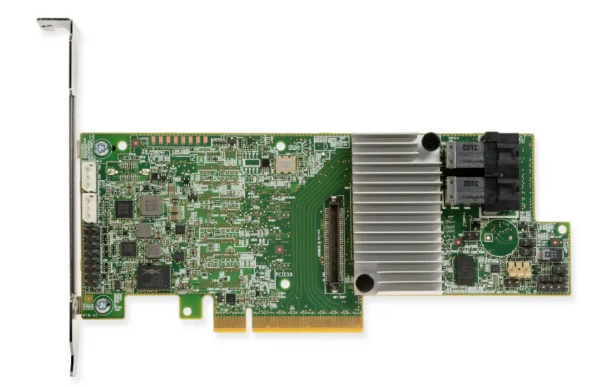 ThinkSystem RAID 730-8i 2GB Flash PCIe 12Gb Adapter