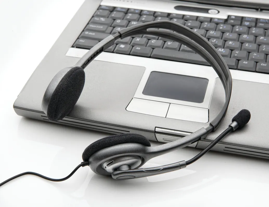 981-000593 - Logitech Headset H111 Analog Stereo Headset One plug Noise Cancelling mic full stereo sound Flexible Rotating Boom