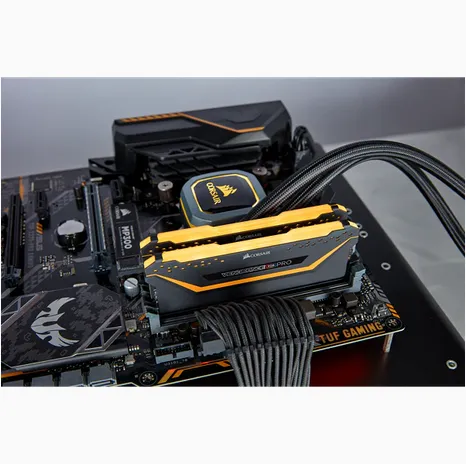 CORSAIR VENGEANCE RGB PRO 16GB (2x8GB) DDR4 3200 (PC4