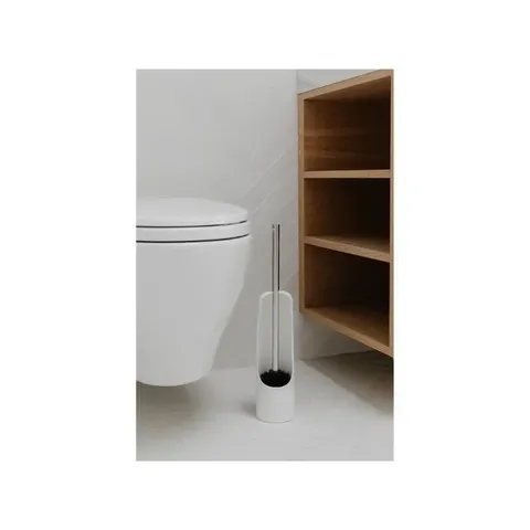 umbra-touch-toilet-brush-white-1