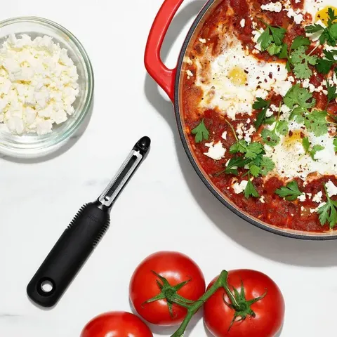 oxo-good-grips-peeler