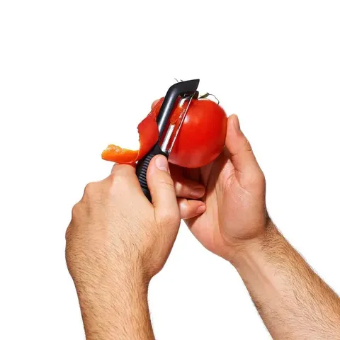 oxo-serrated-peeler