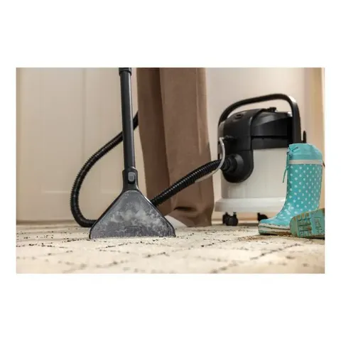 Karcher Se4 Spray Extraction Vacuum Cleaner 1