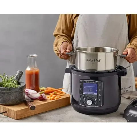 instant-pot-pro-smart-cooker-lifestyle