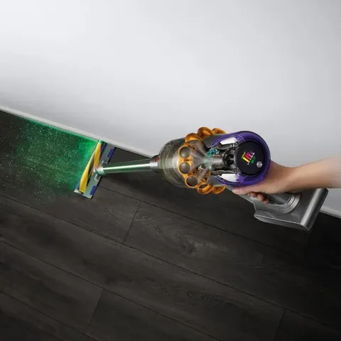 Dyson V15 Cordless Vacuum Illuminated Cleaner Head