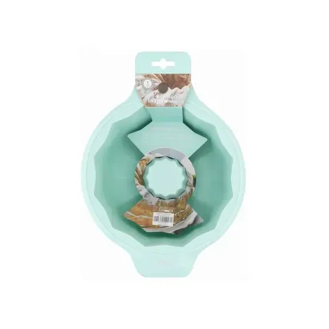 kitchen-inspire-silicone-fluted-bundt-pan-501270-02