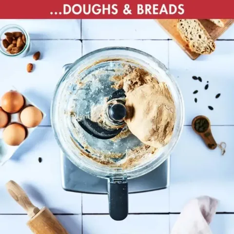 magimix-5200xl-white-food-processor-dough-and-bread