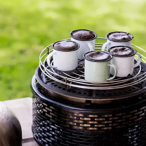 cobb-pro-black-lifestyle