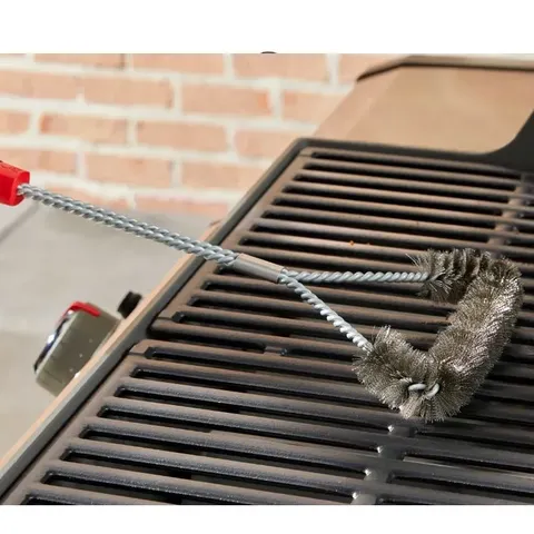 weber-three-sided-grill-brush-6278