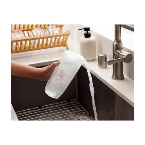 nutribullet-1000w-ultra-blender-690-001000-blending-01