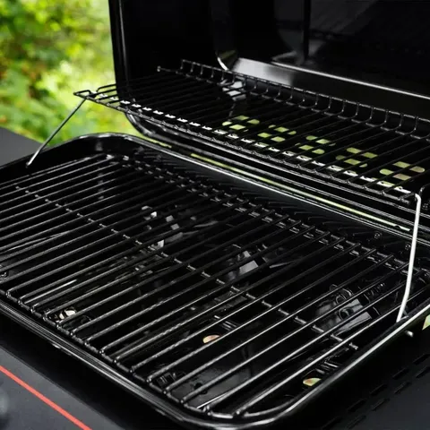 megamaster-inferno-series-3-burner-patio-gas-braai-interior