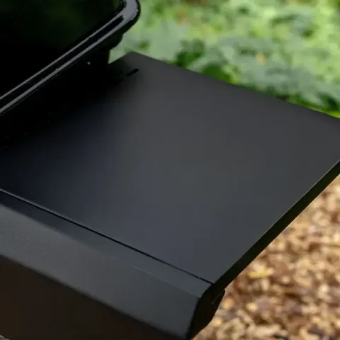 megamaster-inferno-series-3-burner-patio-gas-braai-side-shelf