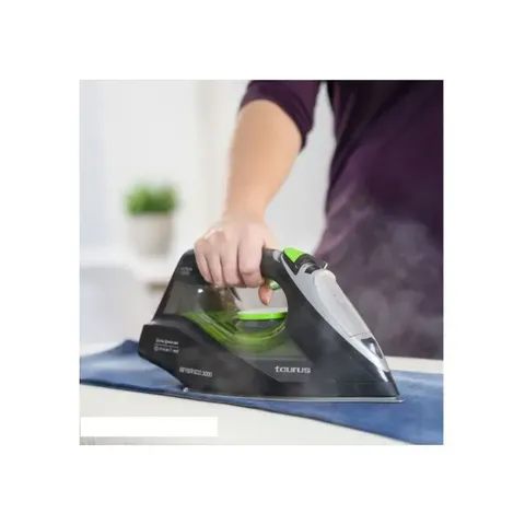 taurus-geyser-eco-3000w-steam-iron-918776-04
