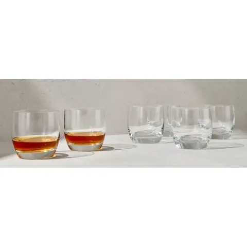 maxwell-williams-cosmopolitan-whisky-glass-set-lifestyle