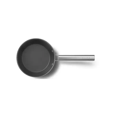 smeg-20cm-saucepan-top-view