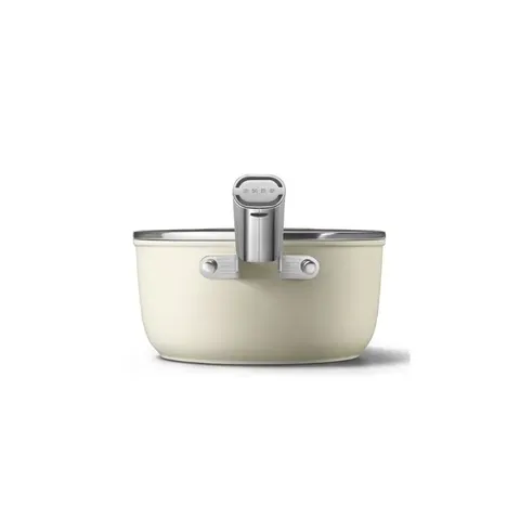 smeg-cream-saucepan-handle