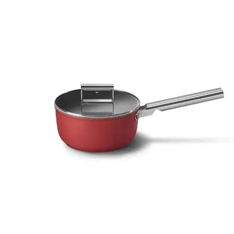 smeg-red-saucepan