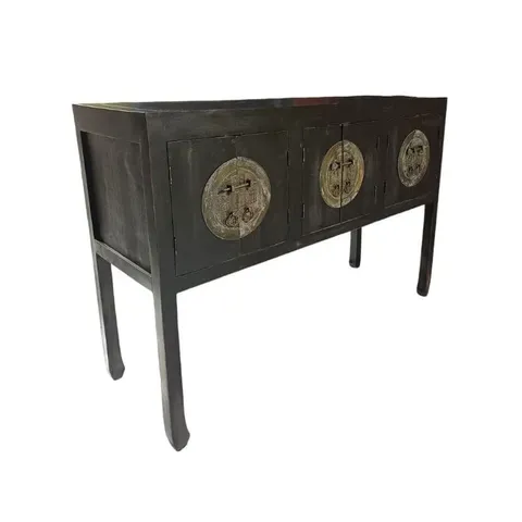 komodo-3-door-console