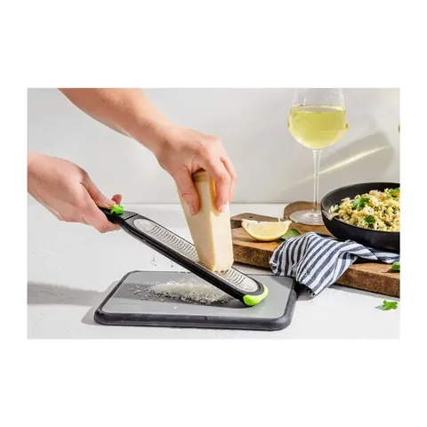 dreamfarm-ozest-zester-dfoz3345-03