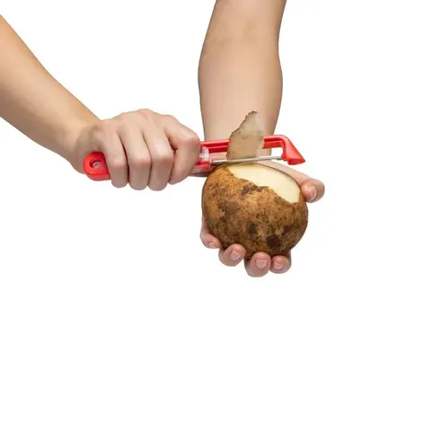 dreamfarm-red-sharple-peeler-dfsh4427-03