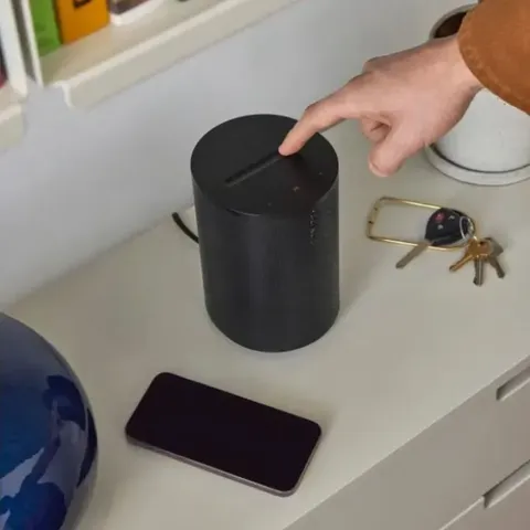 sonos-era-100-sl-black-smart-wifi-bluetooth-speaker-e10sleu1blk-02