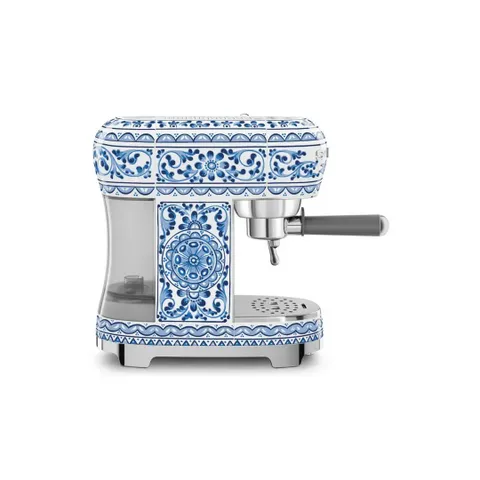 smeg-dolce-gabbana-blu-mediterraneo-espresso-coffee-machine-ecf02dgbeu-03