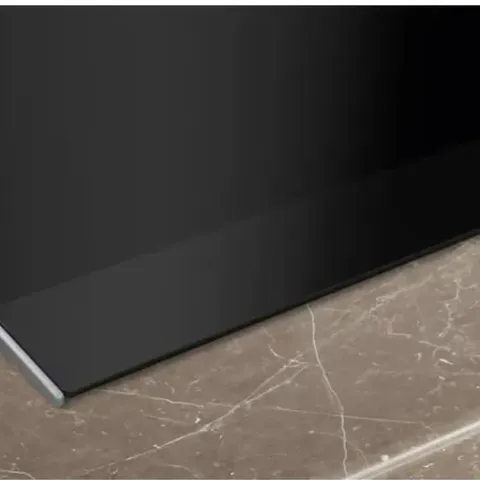 siemens-30cm-black-flex-induction-hob-ex375fxb1e-edge