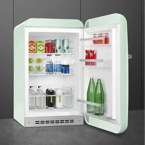 smeg-135l-retro-bar-fridge-fab10-green-open.jpg