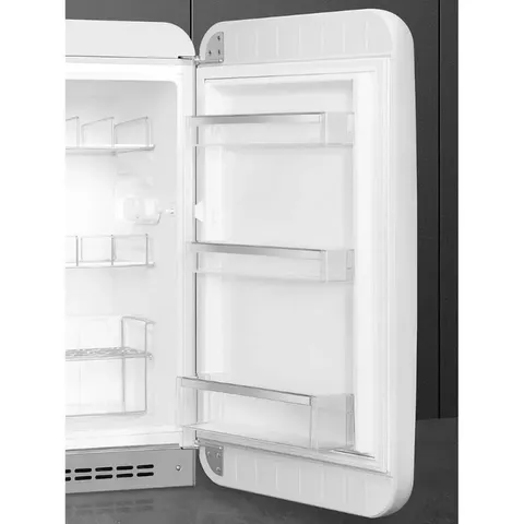 smeg-135l-retro-bar-fridge-fab10-white-open.jpg