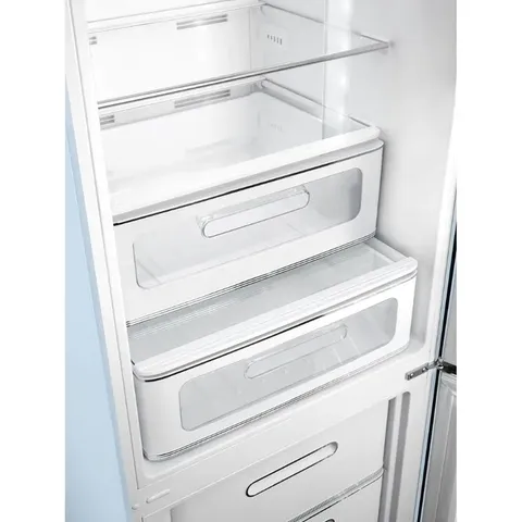 smeg-331l-retro-bottom-freezer-fab32-top-compartment.jpg