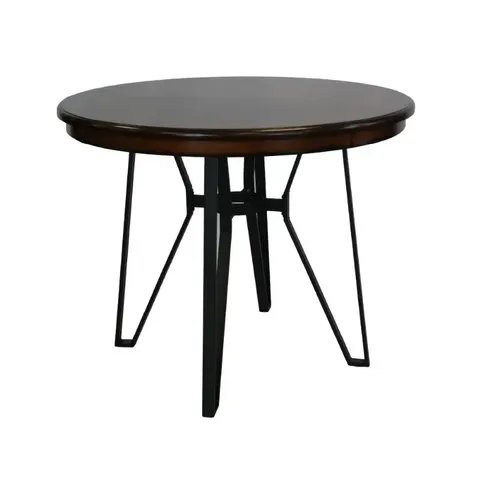 harvey-pub-table