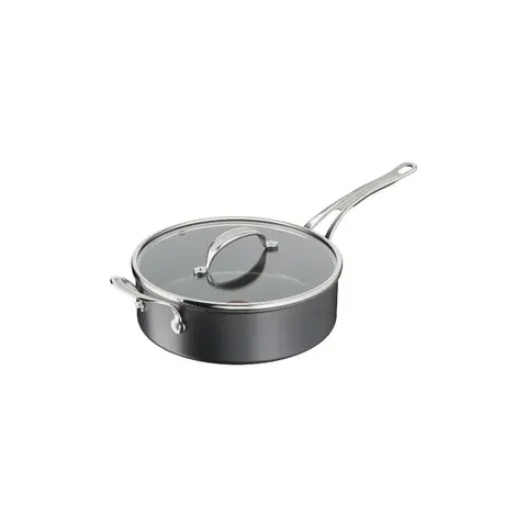 jamie-oliver-classic-saute-pan-h9123344-1
