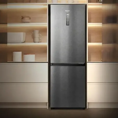 haier-327l-shiny-black-fridge-freezer-hrf-425vcfrmblza-04-05