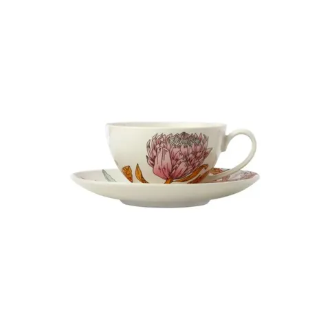 maxwell-williams-waratah-coupe-cup-and-saucer