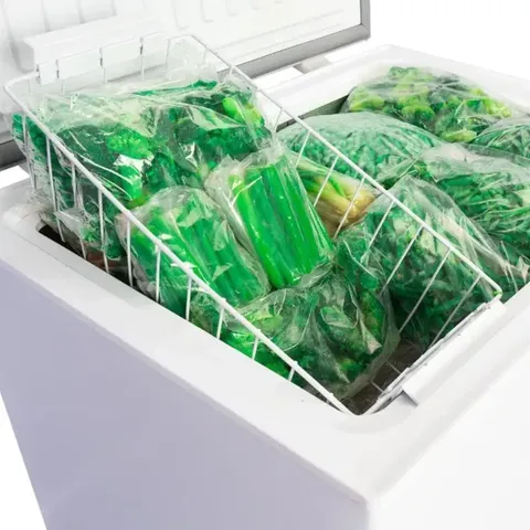 kic-203l-white-chest-freezer-kcg-215-wh-basket