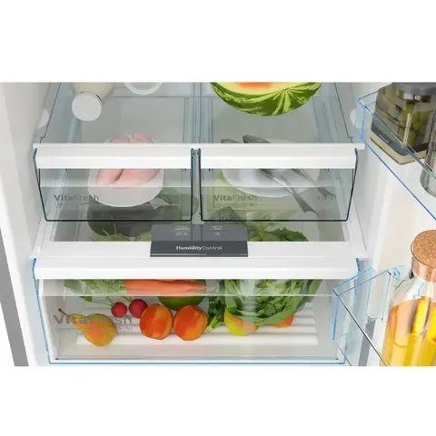 bosch-480l-bottom-freezer-kgn55vi20z-fridge-drawers-compartment