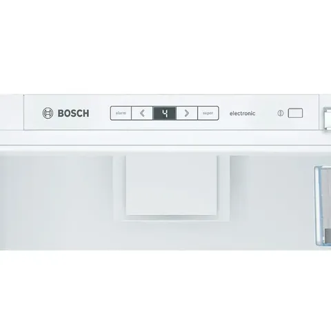 bosch-319l-built-in-upright-fridge-kir81af30u-control-panel