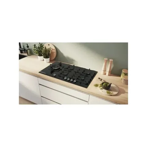 bosch-90cm-series-8-gas-hob-prs9a6h40z-03