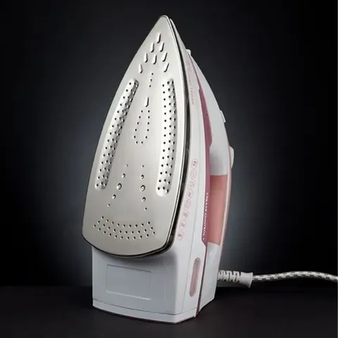 russell-hobbs-steam-iron