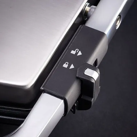 russell-hobbs-sandwich-press-rhsp015-safety-lock