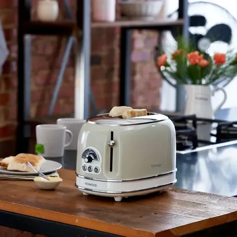 kenwood-beige-2-slice-toaster-tcm35